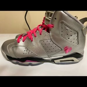 Jordan 6 Valentine